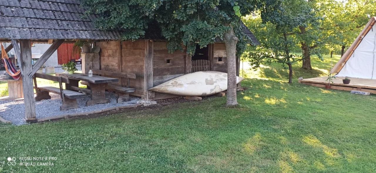 Na Vrtu K25 Hotel Gradac Kültér fotó