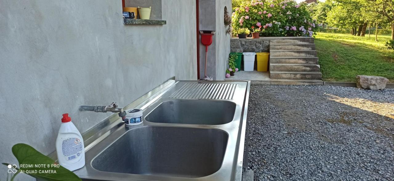 Na Vrtu K25 Hotel Gradac Kültér fotó